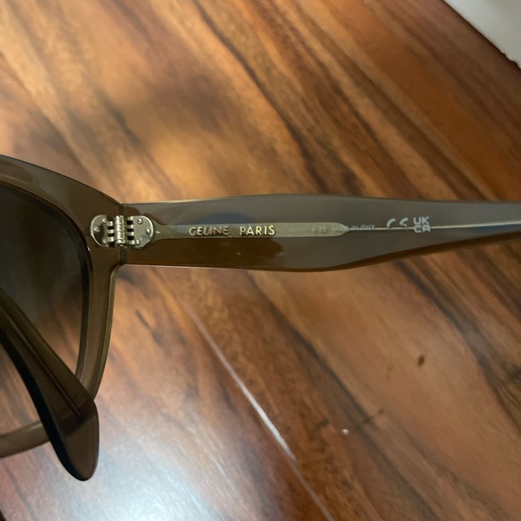 Celine Oversized S002 Sunglasses - Picture 6 of 9